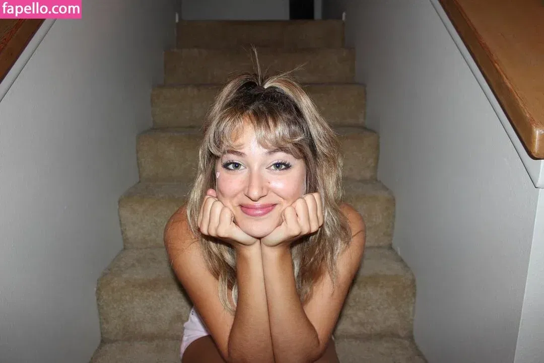 Katsiaryna Kavaleva Onlyfans Photo Gallery 