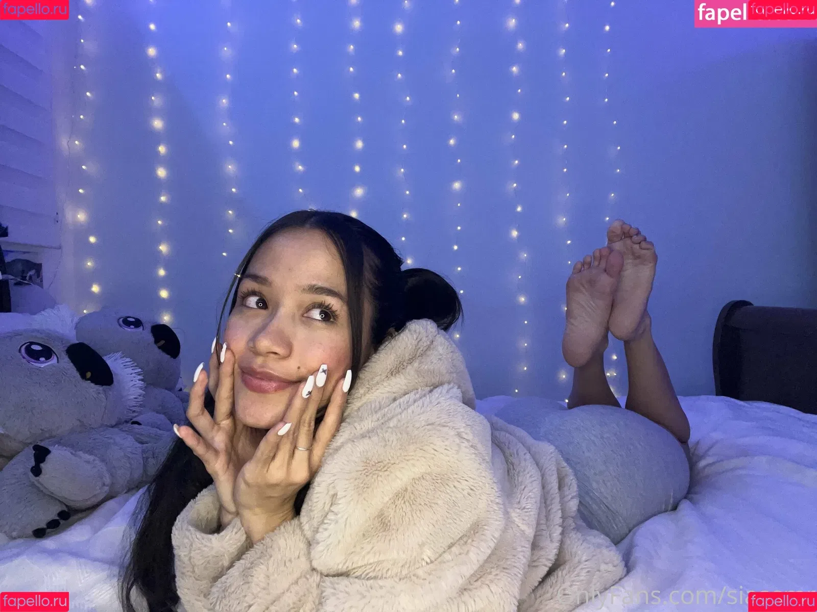 siaasmr Onlyfans Photo Gallery 