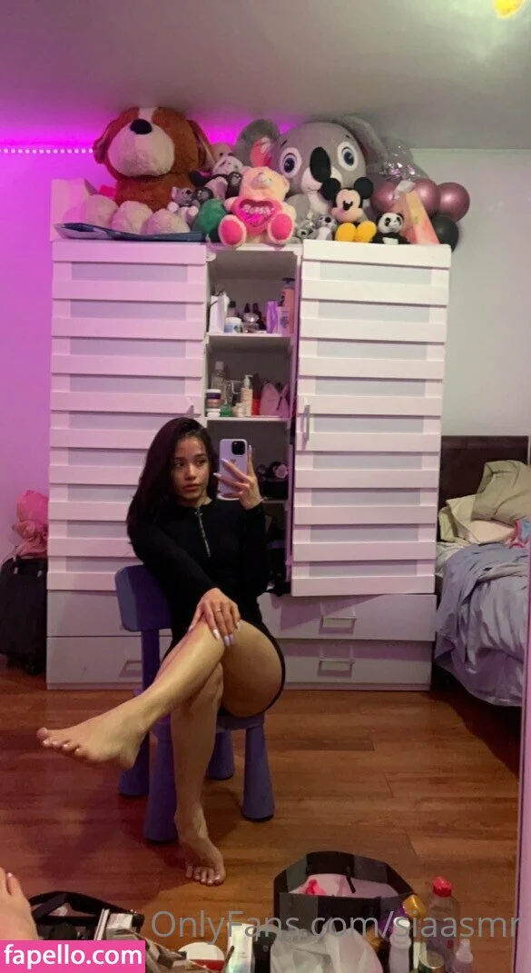 siaasmr Onlyfans Photo Gallery 