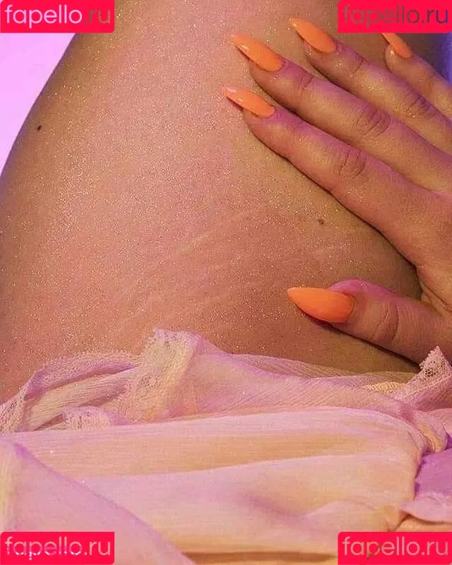 Ahlem Onlyfans Photo Gallery 