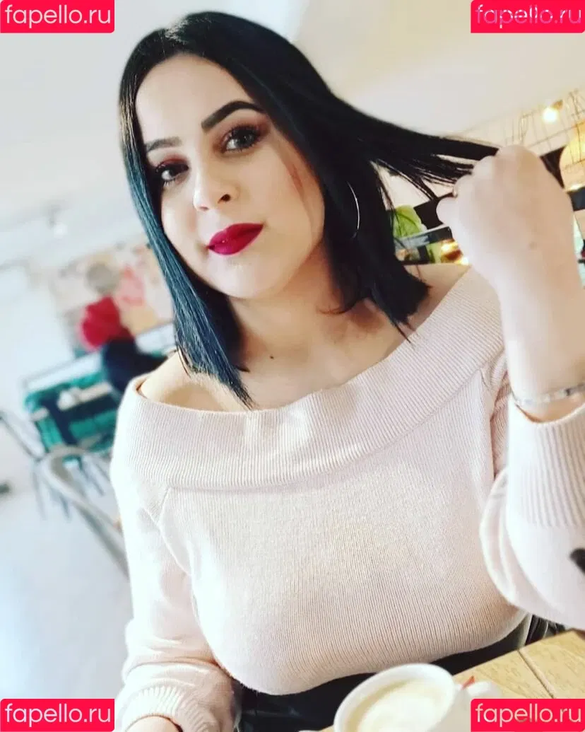 Ahlem Onlyfans Photo Gallery 