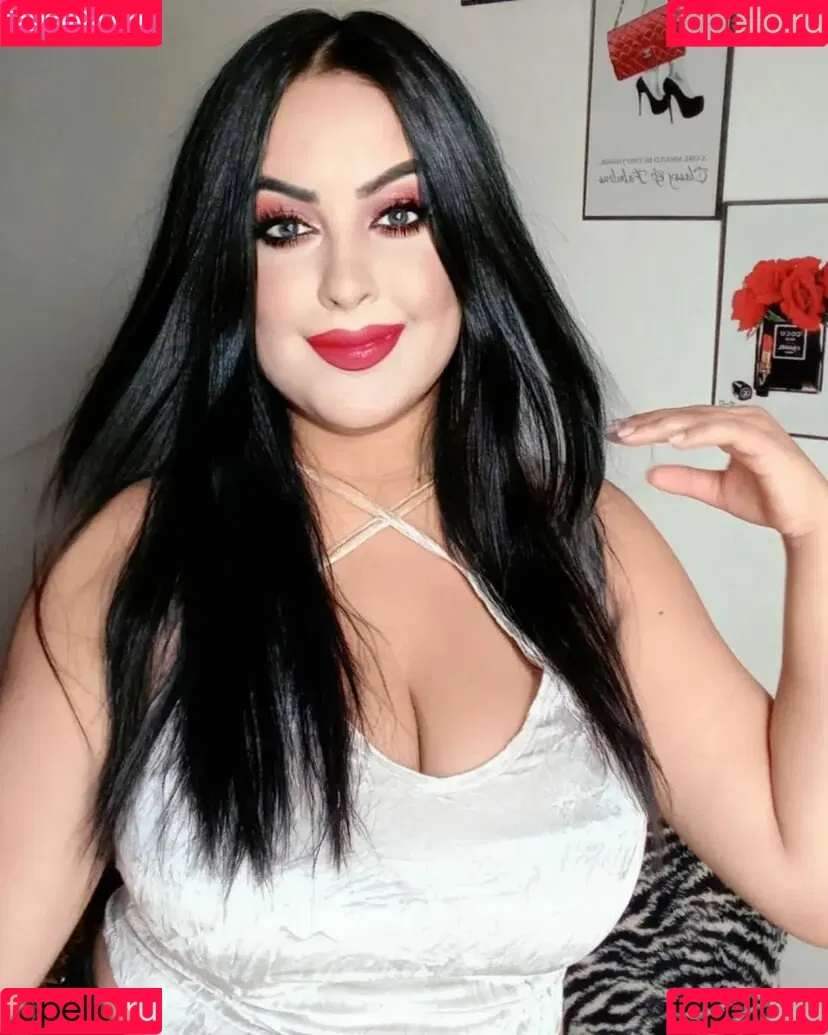 Ahlem Onlyfans Photo Gallery 