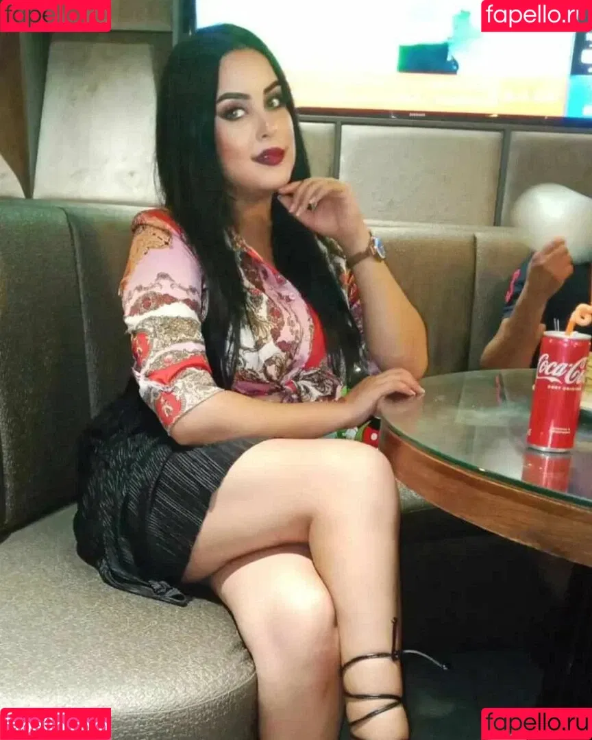 Ahlem Onlyfans Photo Gallery 