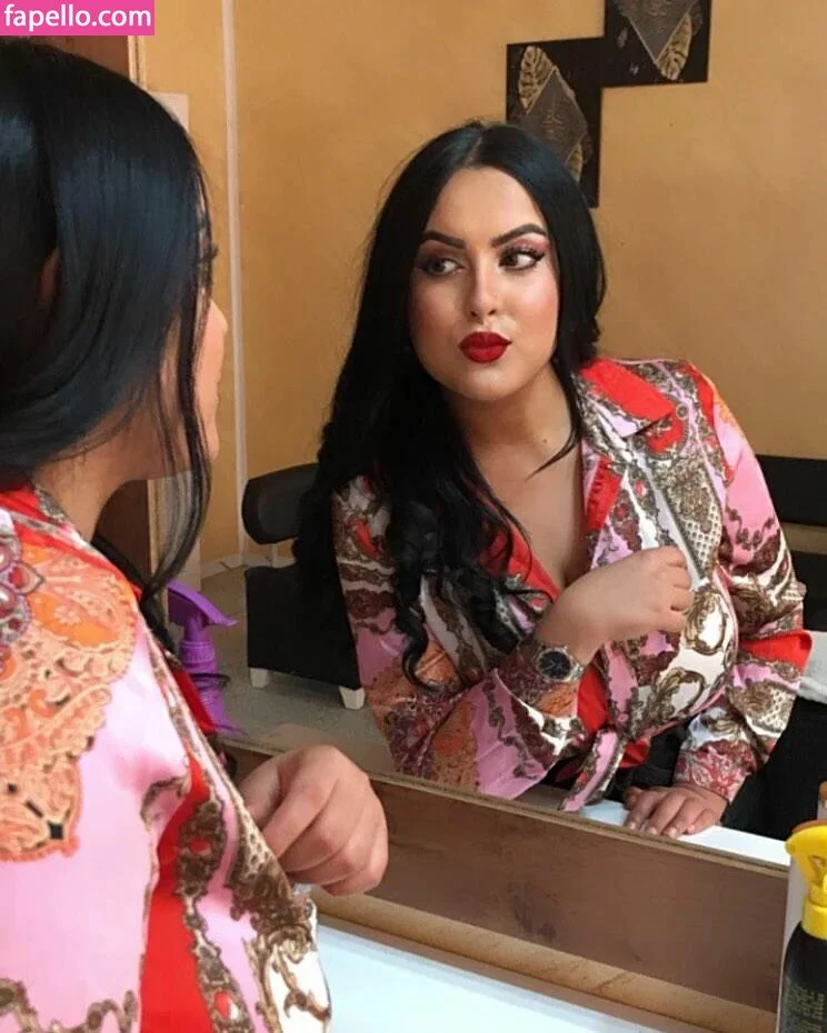 Ahlem Onlyfans Photo Gallery 