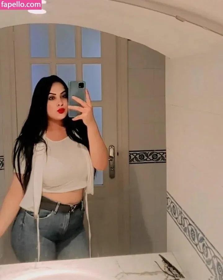 Ahlem Onlyfans Photo Gallery 