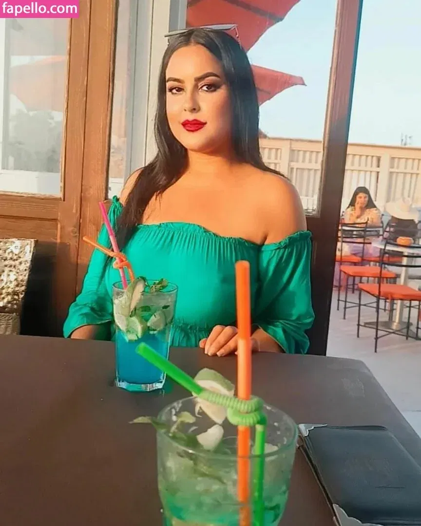 Ahlem Onlyfans Photo Gallery 