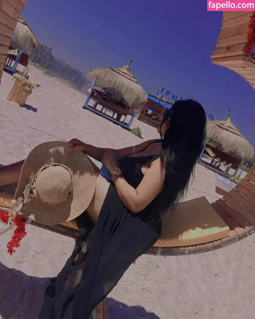 Ahlem Onlyfans Photo Gallery 