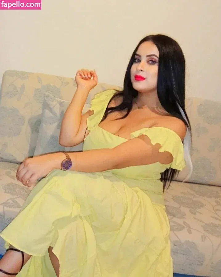 Ahlem Onlyfans Photo Gallery 