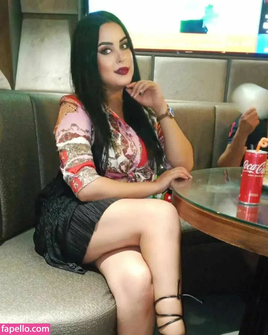 Ahlem Onlyfans Photo Gallery 