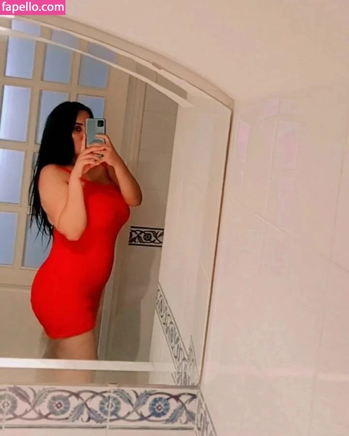 Ahlem Onlyfans Photo Gallery 