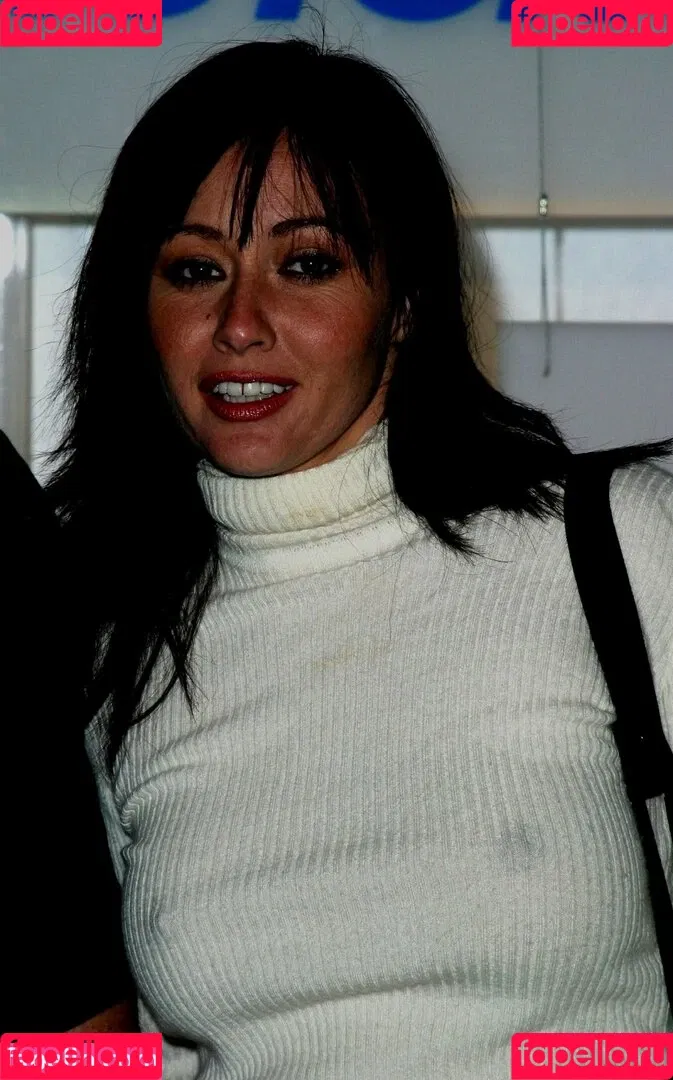 Shannen Doherty Onlyfans Photo Gallery 