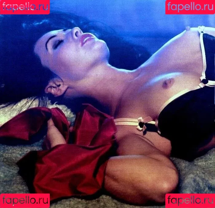 Shannen Doherty Onlyfans Photo Gallery 