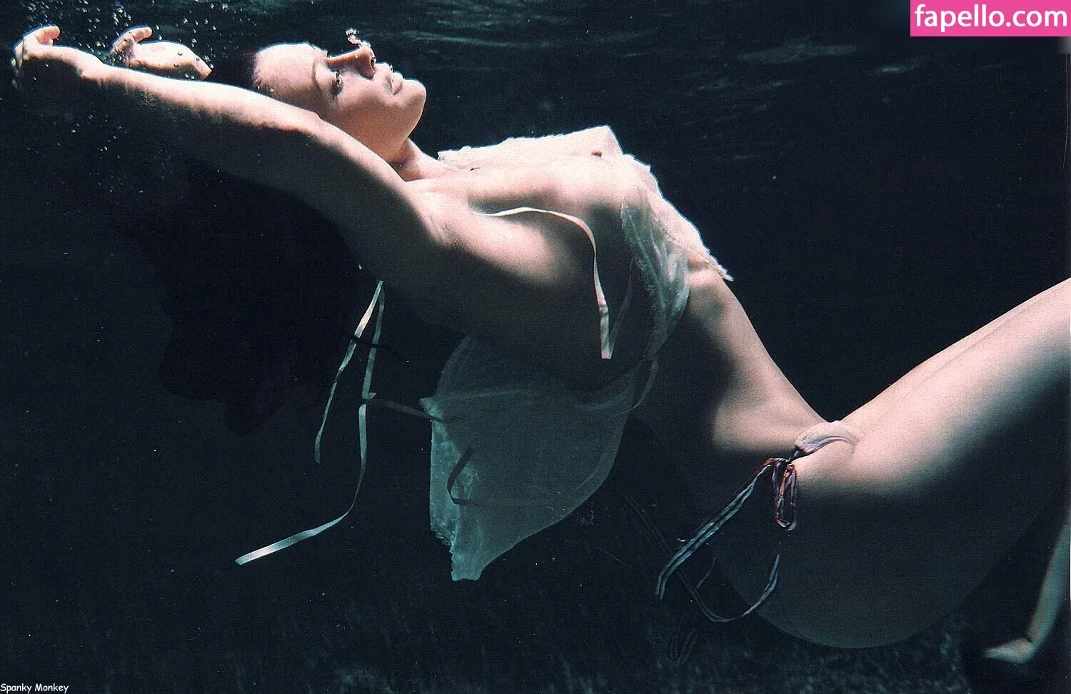 Shannen Doherty Onlyfans Photo Gallery 