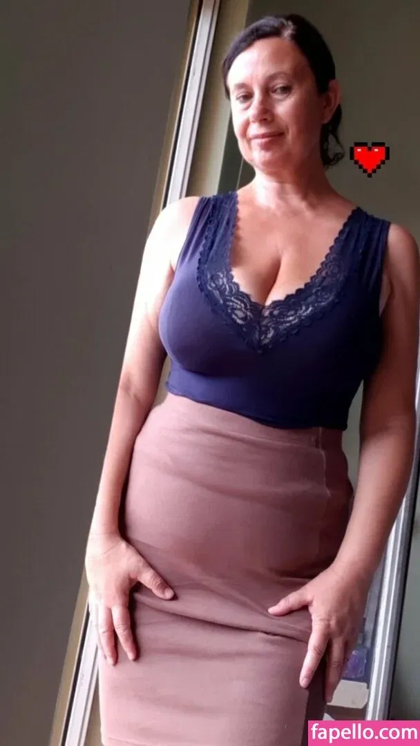 fe_lina Onlyfans Photo Gallery 