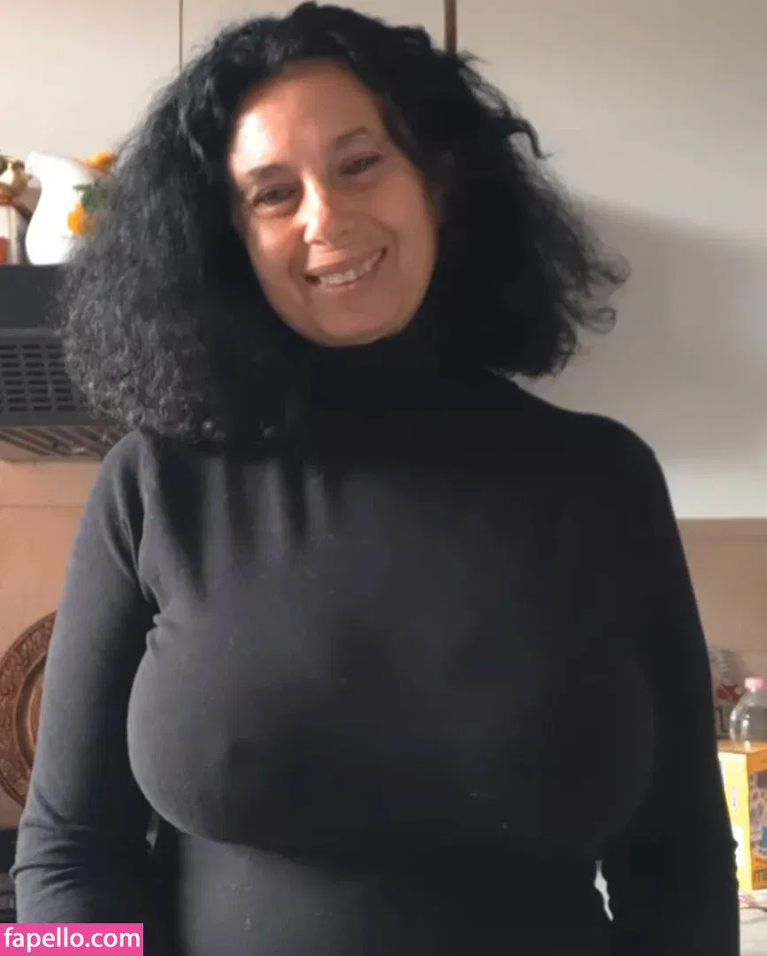 fe_lina Onlyfans Photo Gallery 