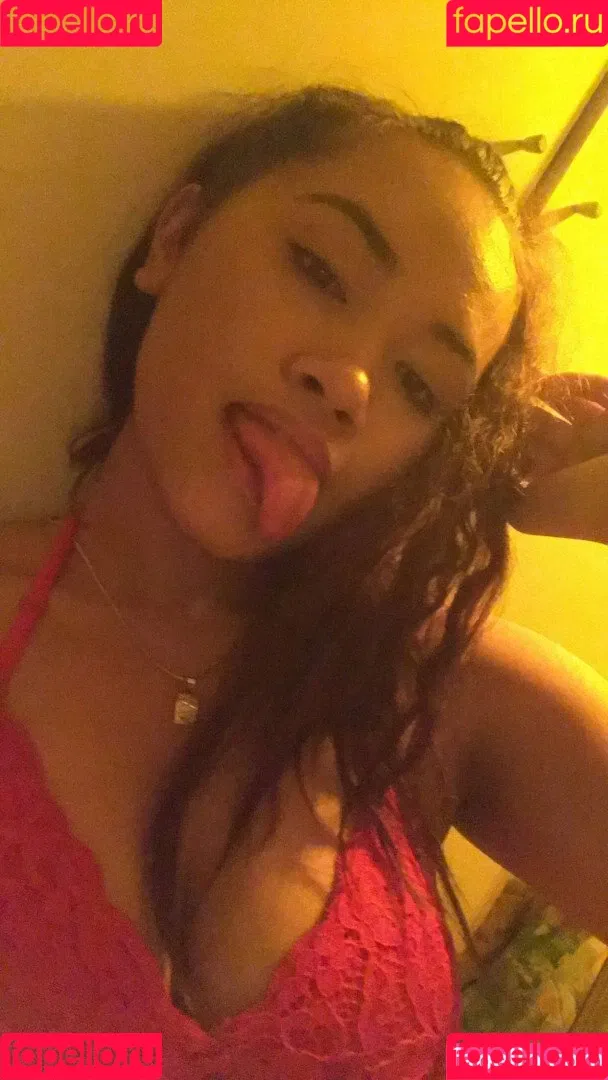 Thotayana Onlyfans Photo Gallery 