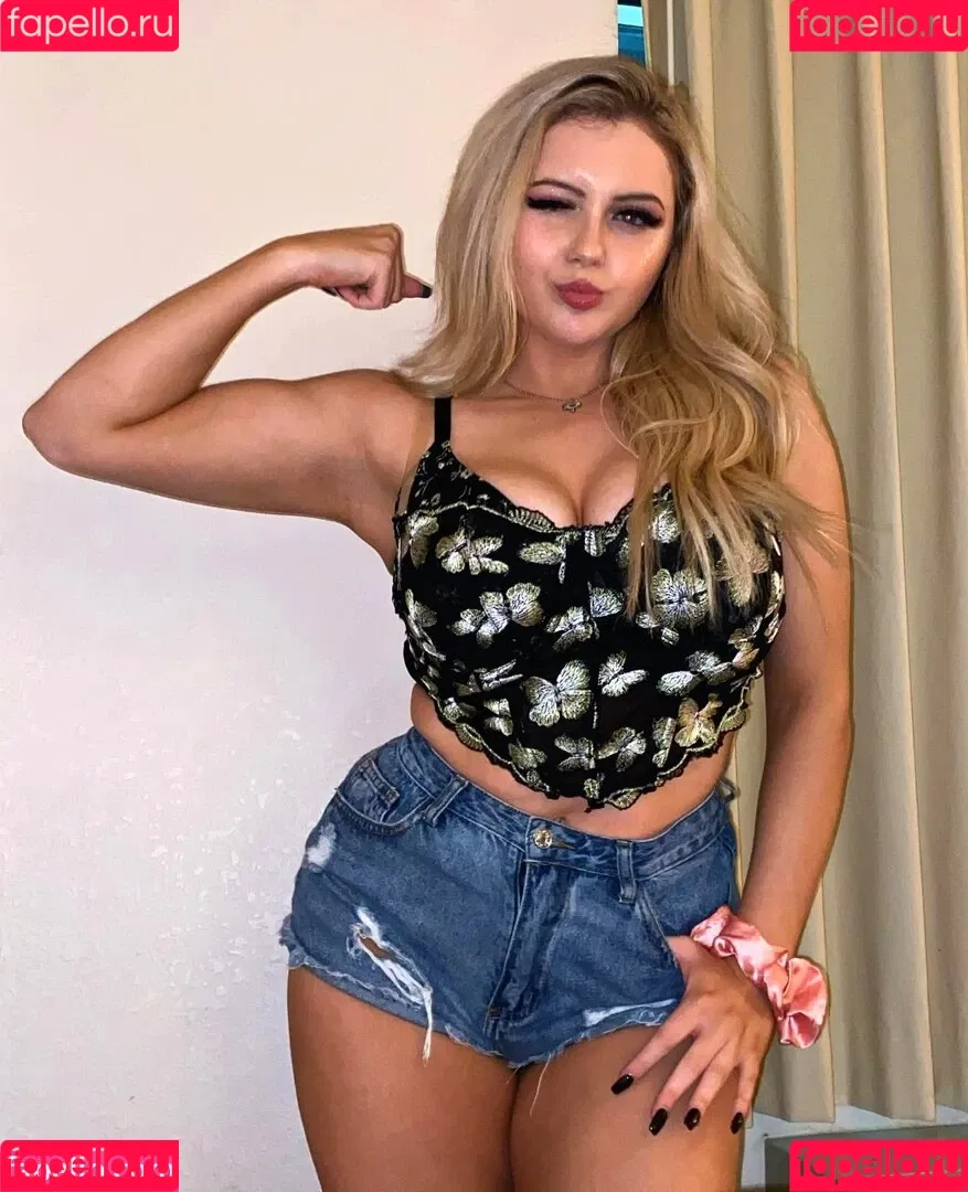 Larkan Danielle Onlyfans Photo Gallery 