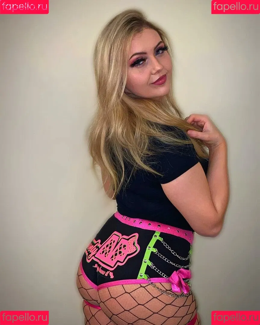 Larkan Danielle Onlyfans Photo Gallery 