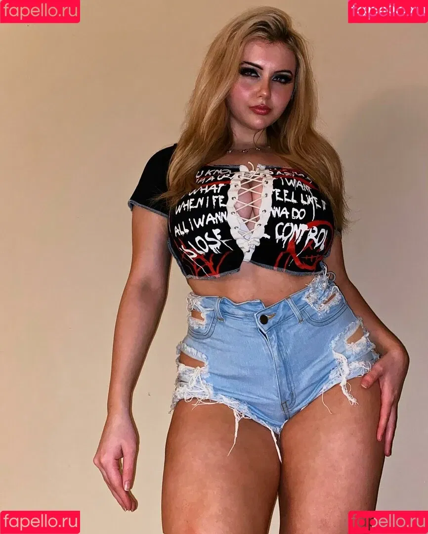 Larkan Danielle Onlyfans Photo Gallery 