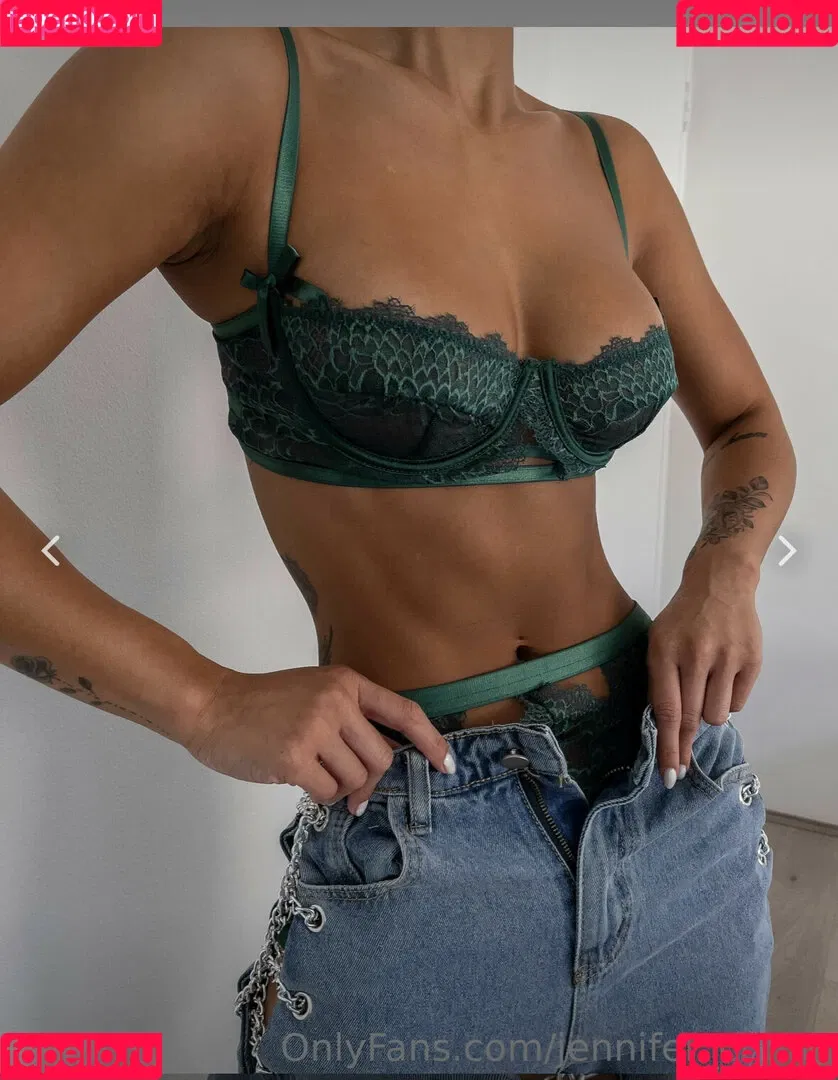 Jennifer Chong Onlyfans Photo Gallery 