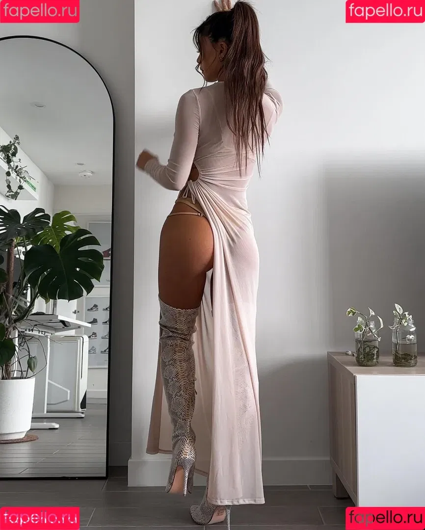 Jennifer Chong Onlyfans Photo Gallery 