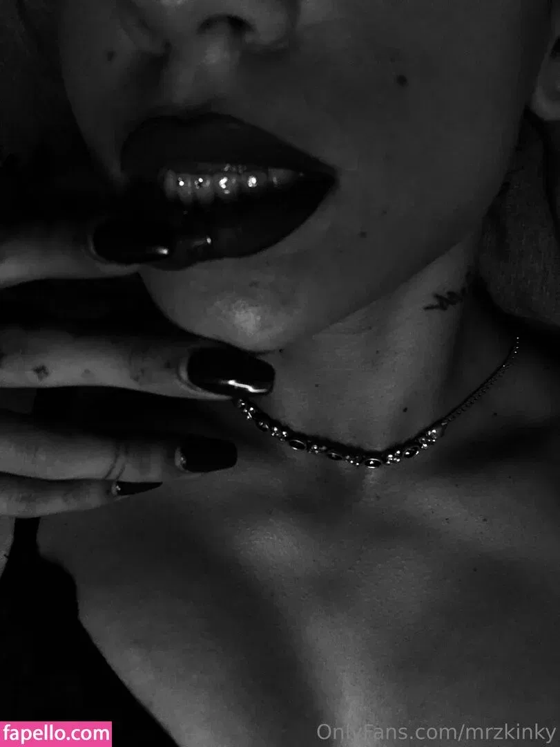 mrzkinky Onlyfans Photo Gallery 