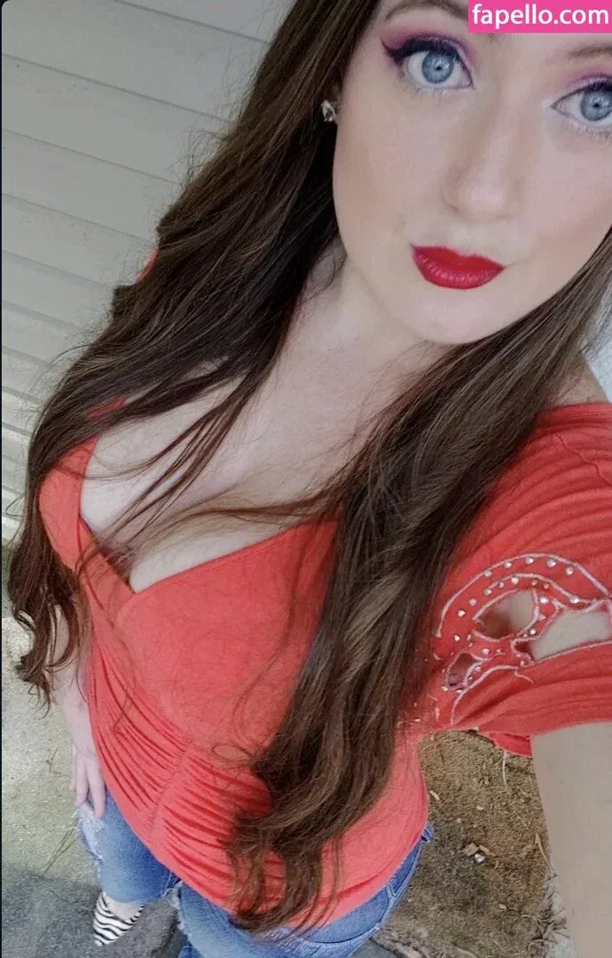 Zinnia Lennox Onlyfans Photo Gallery 