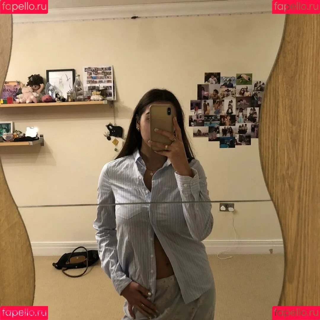 Anya Dhesi Onlyfans Photo Gallery 