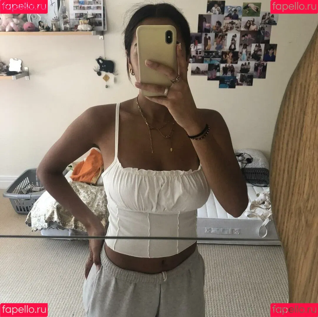 Anya Dhesi Onlyfans Photo Gallery 