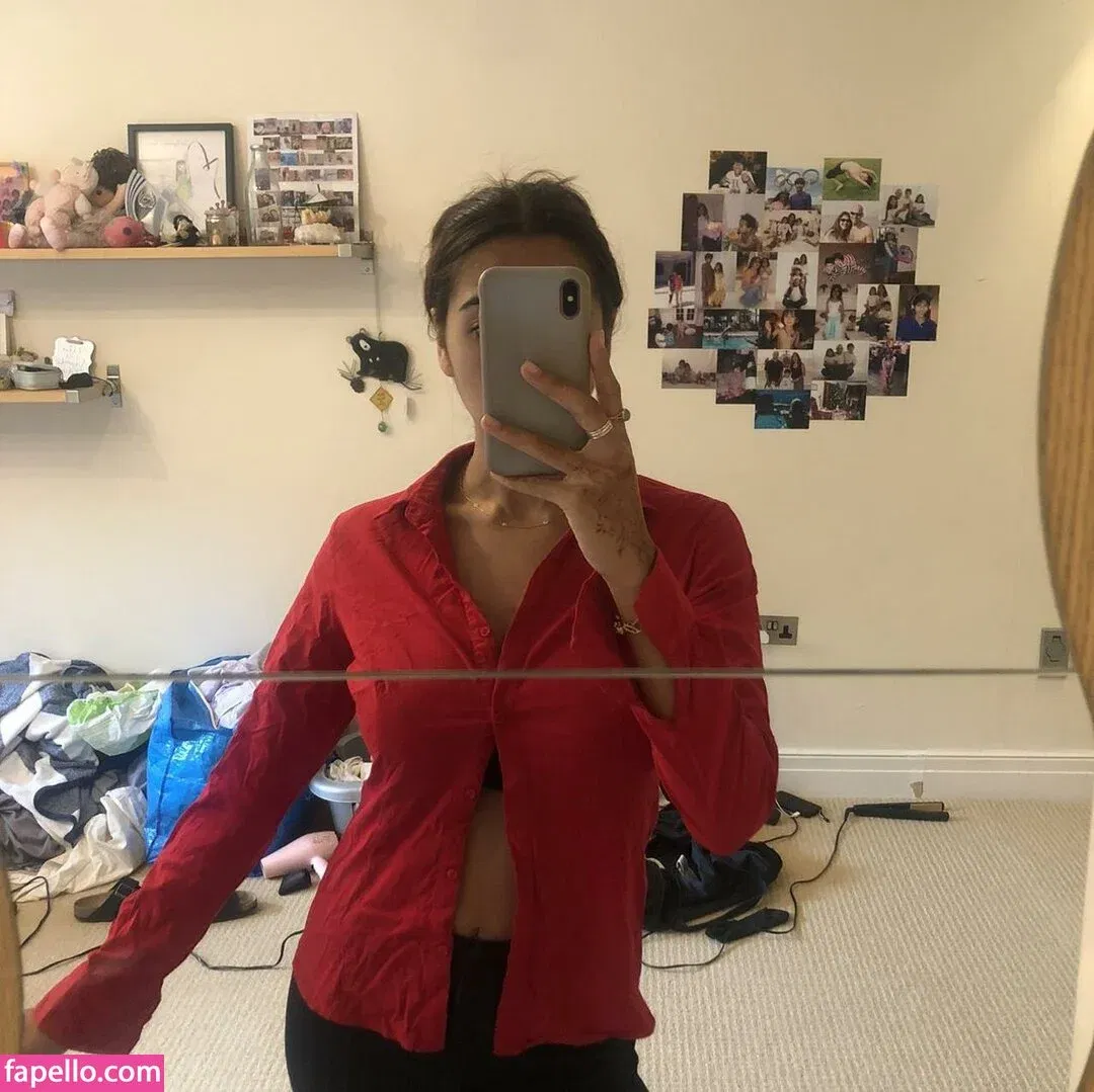 Anya Dhesi Onlyfans Photo Gallery 