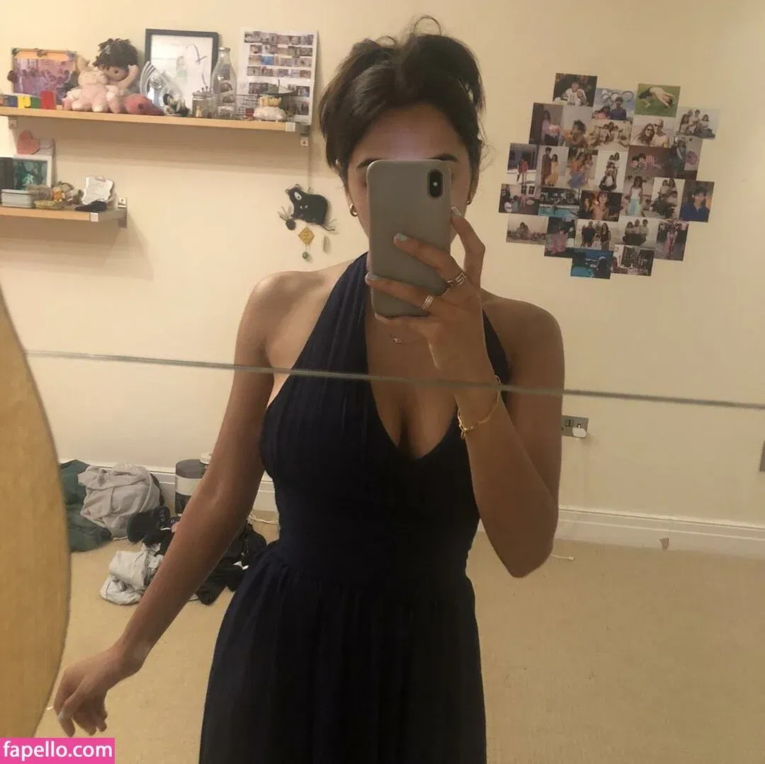 Anya Dhesi Onlyfans Photo Gallery 