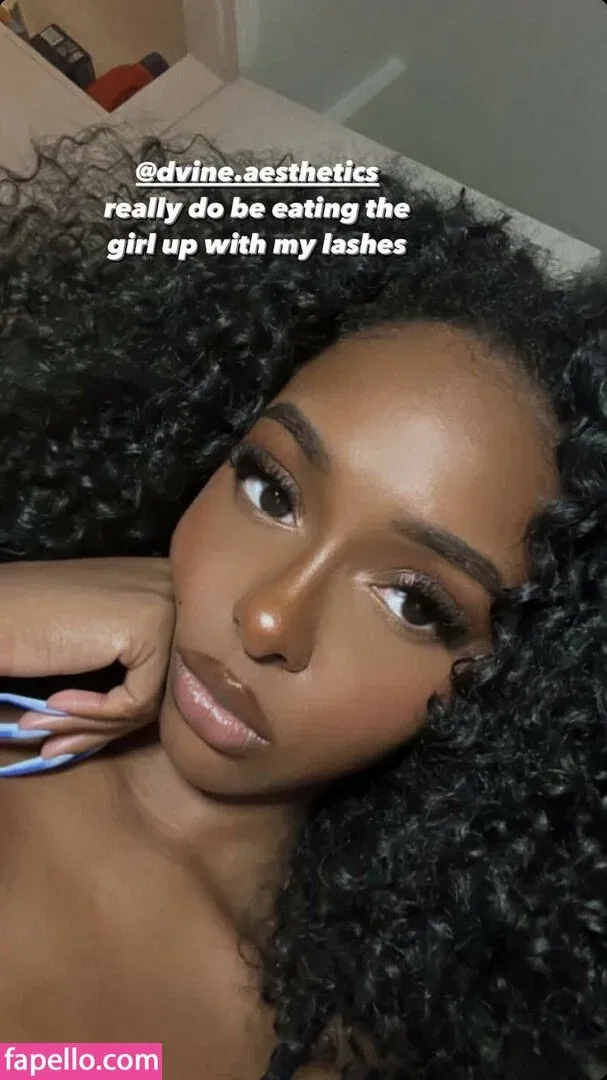 Rave Vanias Onlyfans Photo Gallery 