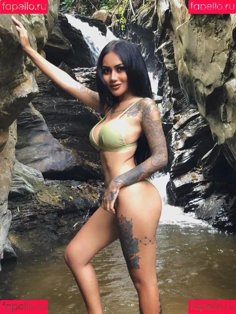 Masarat Chaisrisa Onlyfans Photo Gallery 