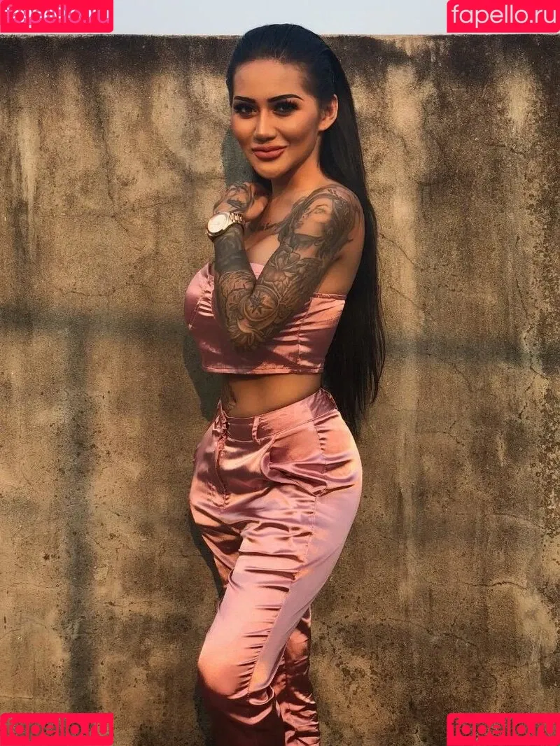 Masarat Chaisrisa Onlyfans Photo Gallery 