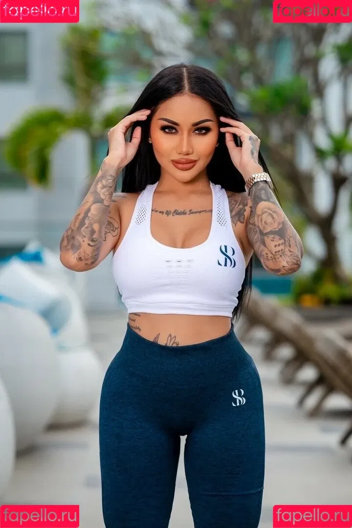 Masarat Chaisrisa Onlyfans Photo Gallery 