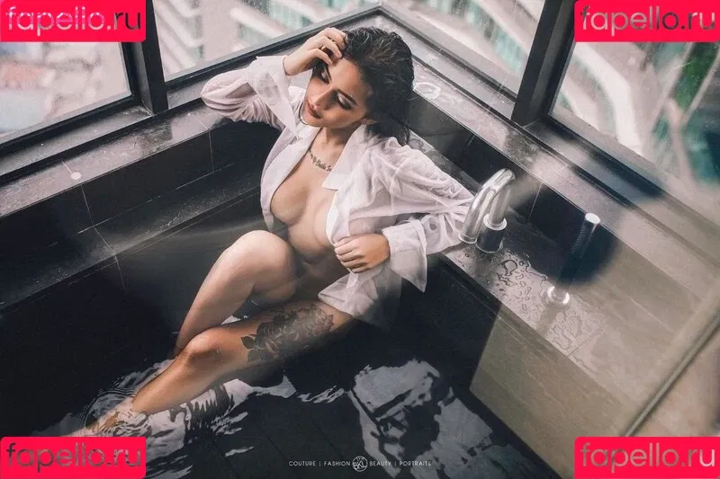 Masarat Chaisrisa Onlyfans Photo Gallery 