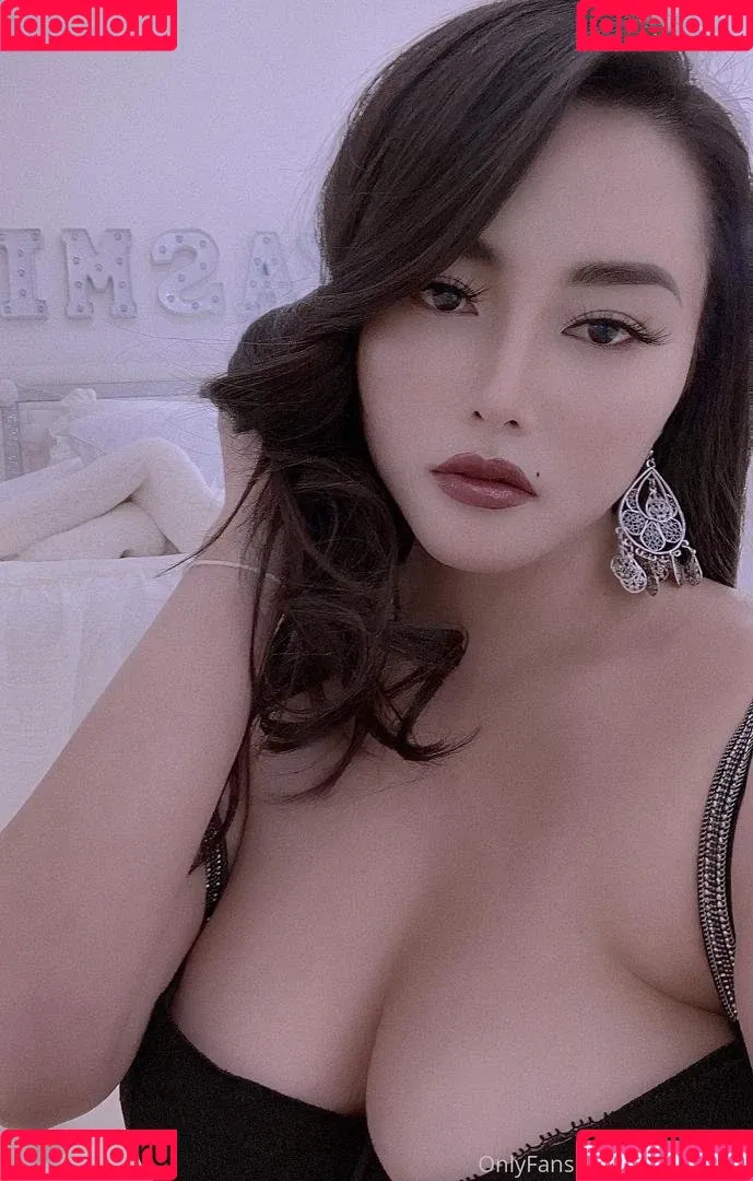 yasmi Onlyfans Photo Gallery 