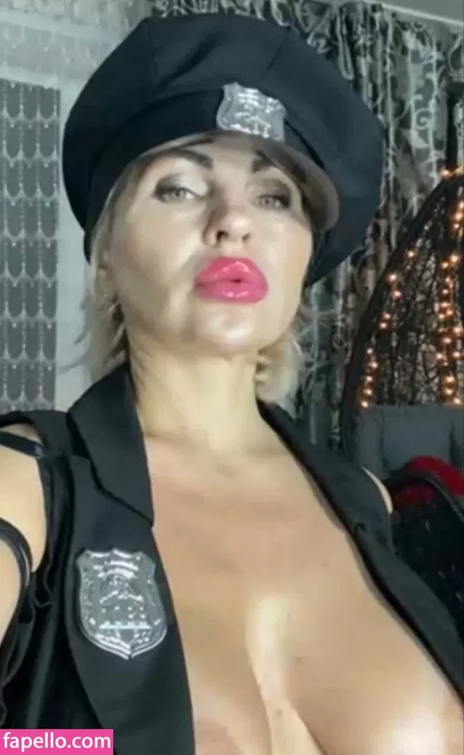 Hotnessi Onlyfans Photo Gallery 