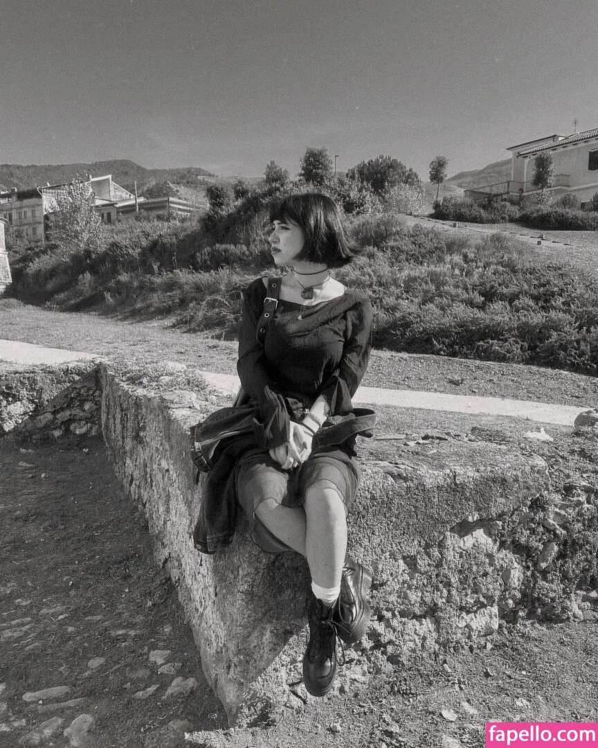 methallika Onlyfans Photo Gallery 