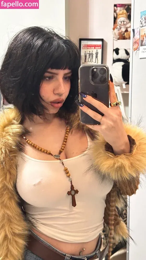 methallika Onlyfans Photo Gallery 