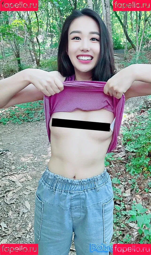 Thea Lee Onlyfans Photo Gallery 