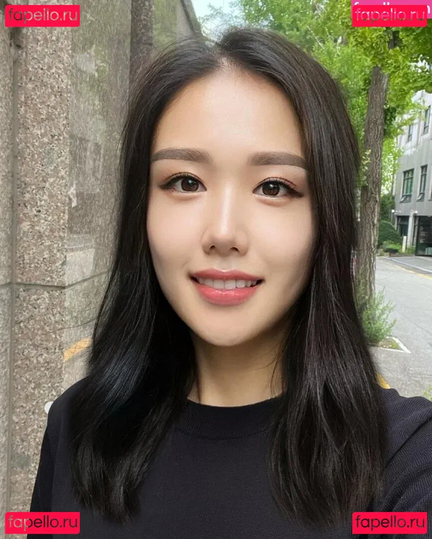 Thea Lee Onlyfans Photo Gallery 