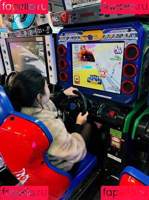 Thea Lee Onlyfans Photo Gallery 