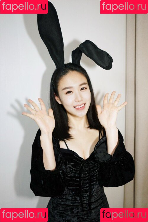 Thea Lee Onlyfans Photo Gallery 