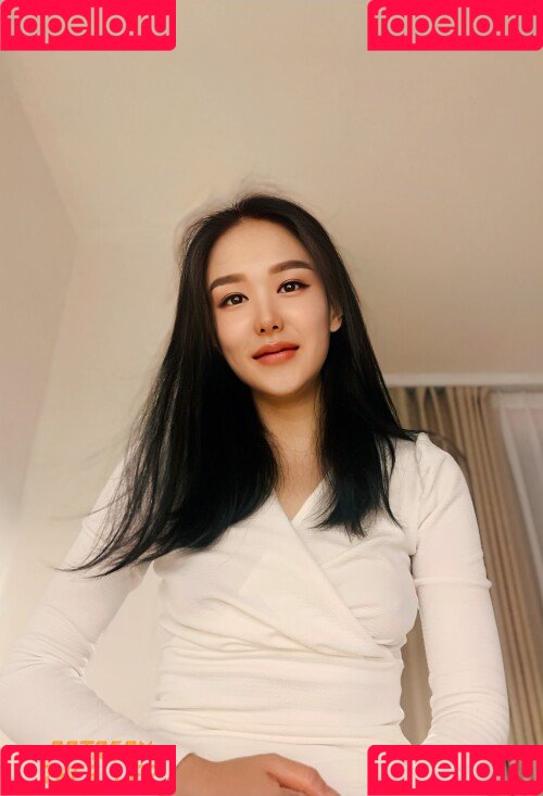 Thea Lee Onlyfans Photo Gallery 