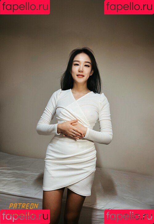 Thea Lee Onlyfans Photo Gallery 