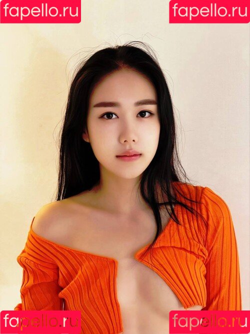 Thea Lee Onlyfans Photo Gallery 