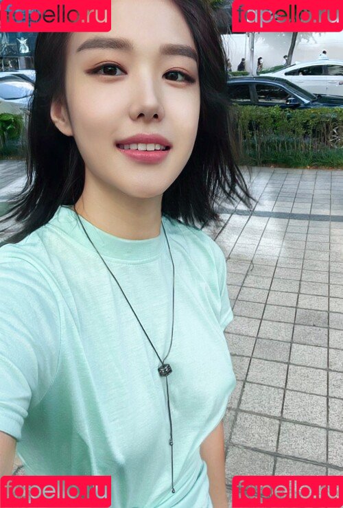 Thea Lee Onlyfans Photo Gallery 