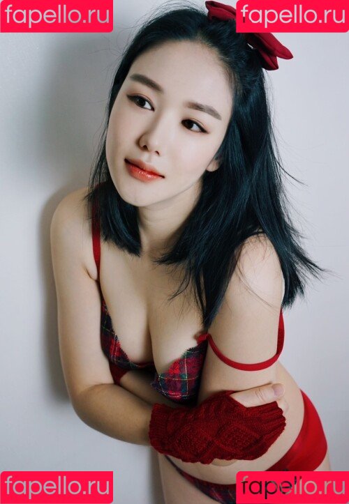 Thea Lee Onlyfans Photo Gallery 