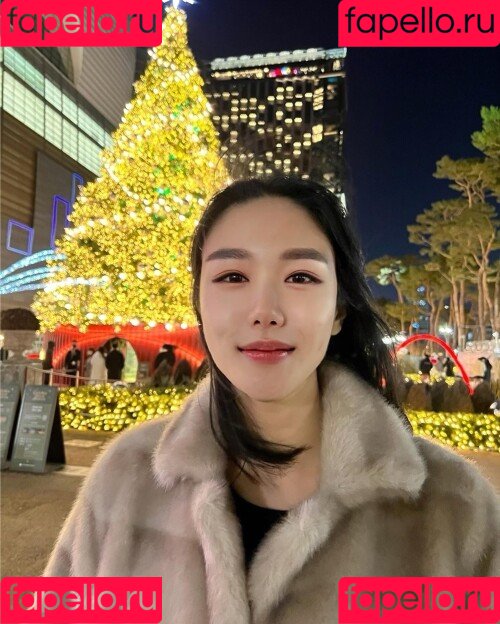 Thea Lee Onlyfans Photo Gallery 